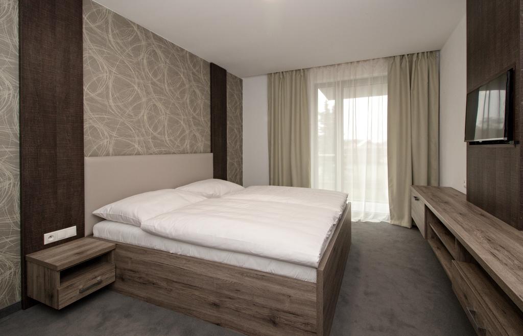 Guest House Frizzante Turčianske Teplice Oda fotoğraf