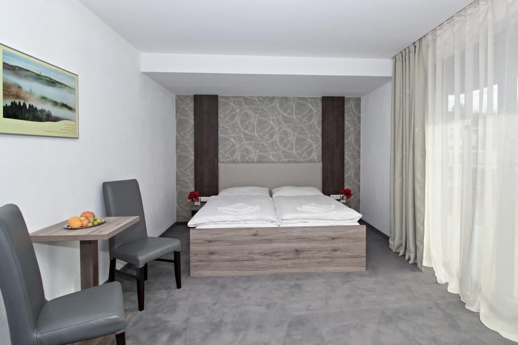 Guest House Frizzante Turčianske Teplice Oda fotoğraf